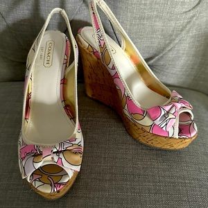 Authentic Coach Gwynnie wedge sandal - Never Worn!